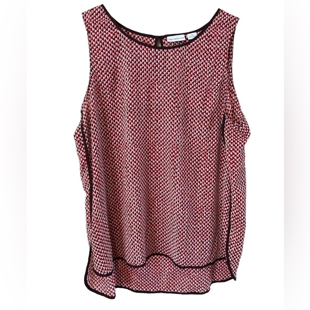 Liz Claiborne Sleeveless lightweight hi low top size XL